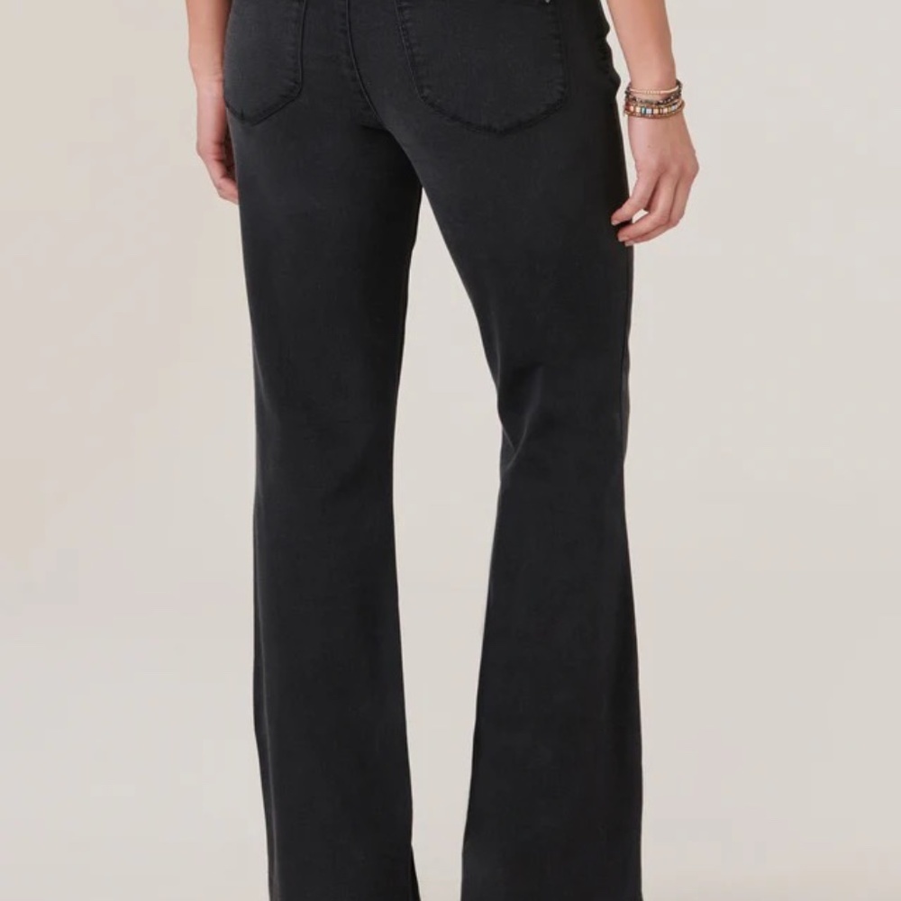 Democracy "Ab"solution High Rise Itty Bitty More Boot with Clean Finish Fray Hem - Picture 2 of 11